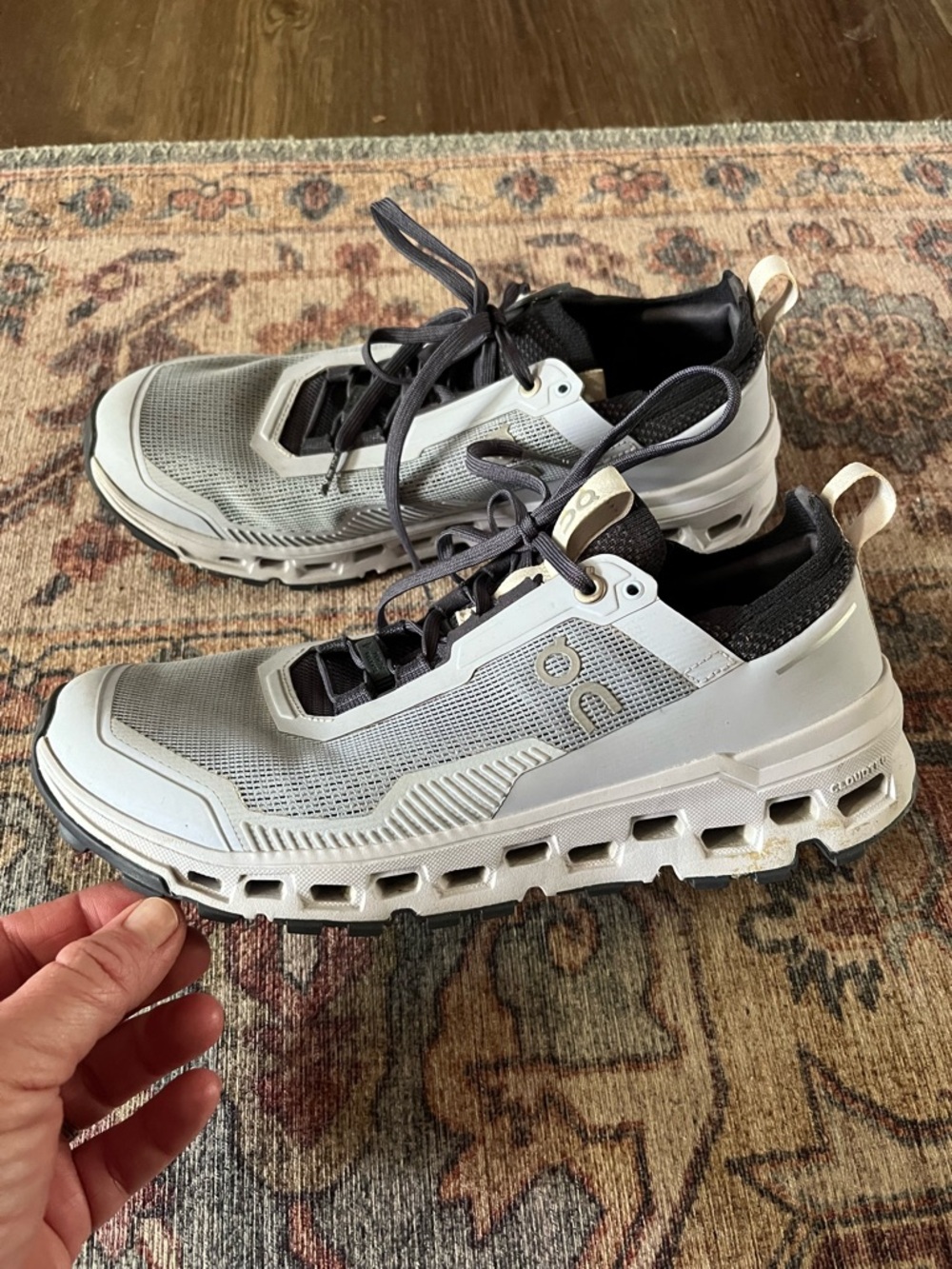 Women’s On Cloudultra 2 Trail Running Shoes, Size 10